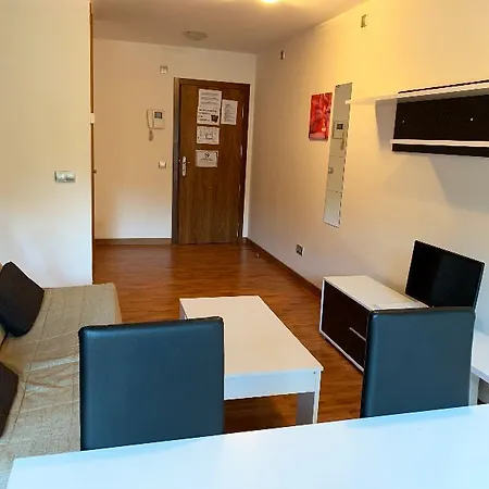 Apartment 3000 *